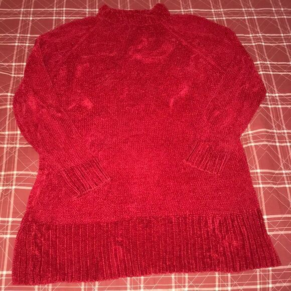 🌻Express red long sleeve turtle neck sweater - Picture 1 of 4